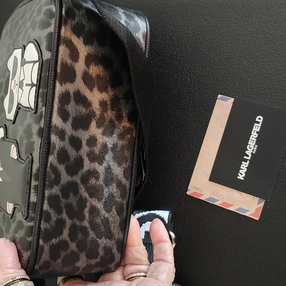 NWT Karl Lagerfeld Crossbody Bag - Picture 7 of 9